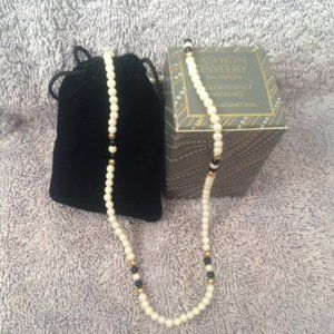 Vintage Avon Fashion Jewelry Necklace